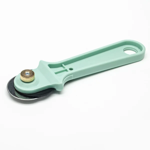 Wholesale High Quality Plastic Handle Rotary Cutter Set  Sewing Rotary Cutter