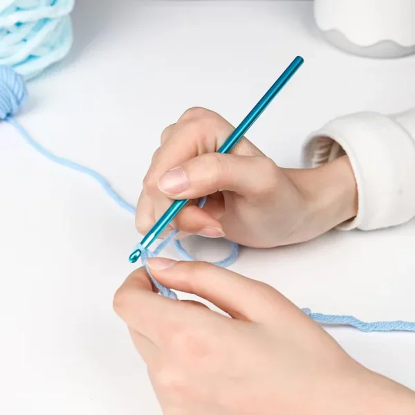 High-quality Colorful Single Head Knitting DIY Weaving Tool Set Aluminum Crochet Hook Sewing