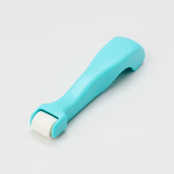 High Quality Quick Sewing Roll Quilting Seam Roller Easy Grip Handle Press Tool for Needlework
